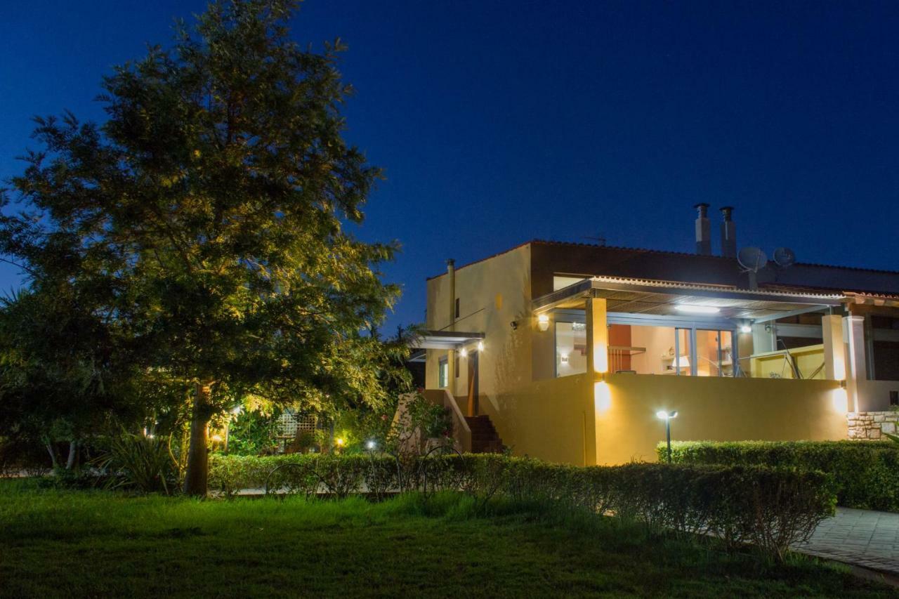 Marathi Oasis Beach Villa Exterior foto
